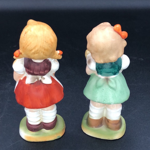 Vintage Napcoware NAPCO Hummel Style Ceramic Girl Figurines C7118. - Picture 2 of 10